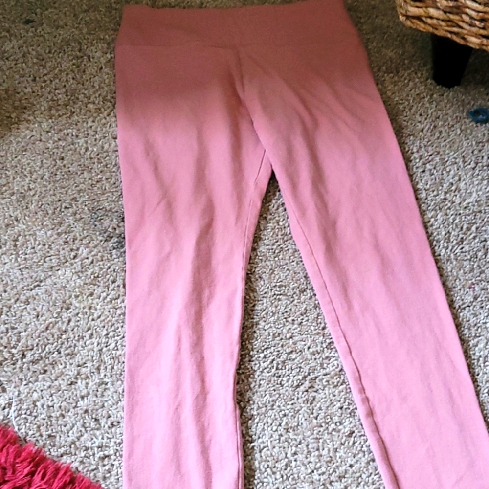 Athletic leggings